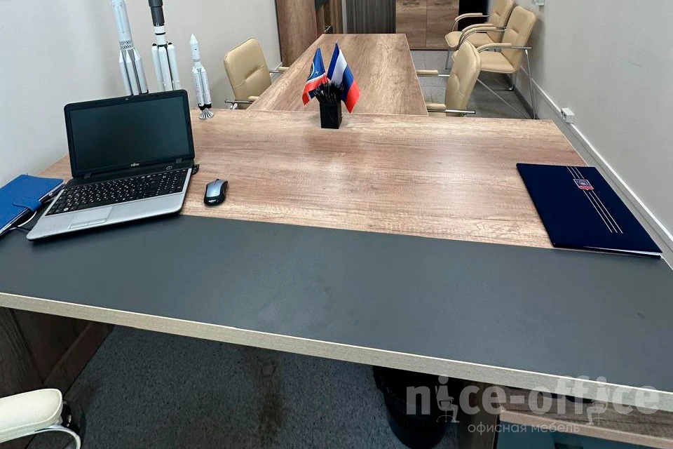 Стул Самба с мягкими подлокотниками SMB-01H Хром гальв. фото в интерьере 2